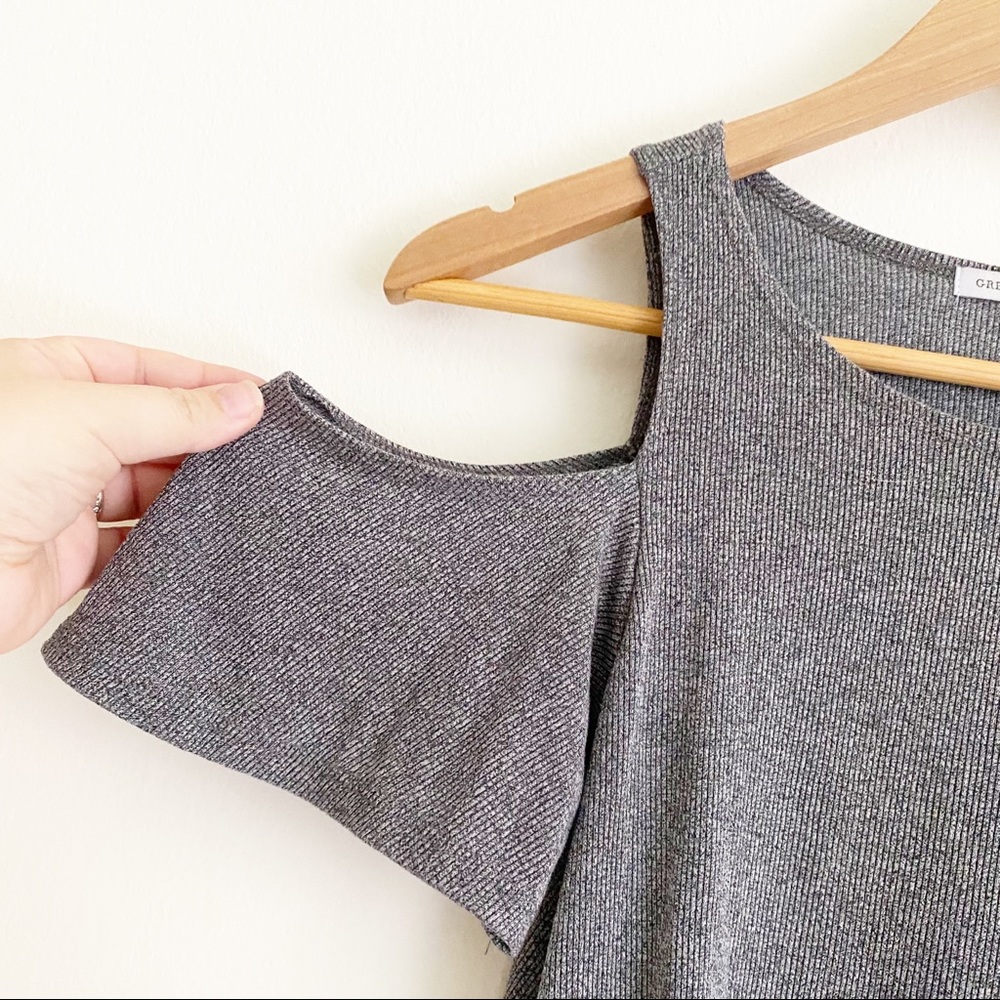 Green Envelope LA Ribbed Cold Shoulder Top Dark Grey S - Picture 4 of 8